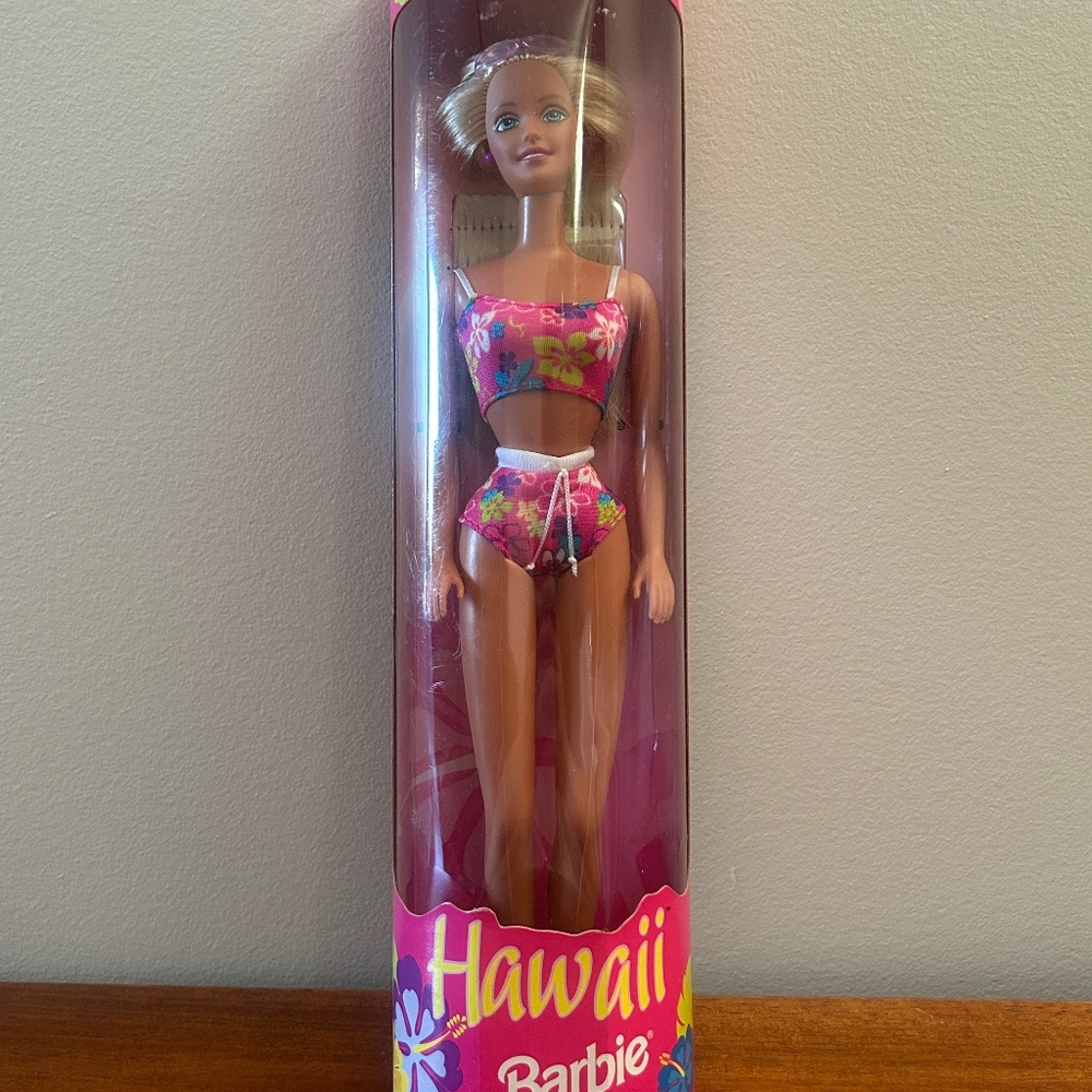 Hawaii Barbie 1999